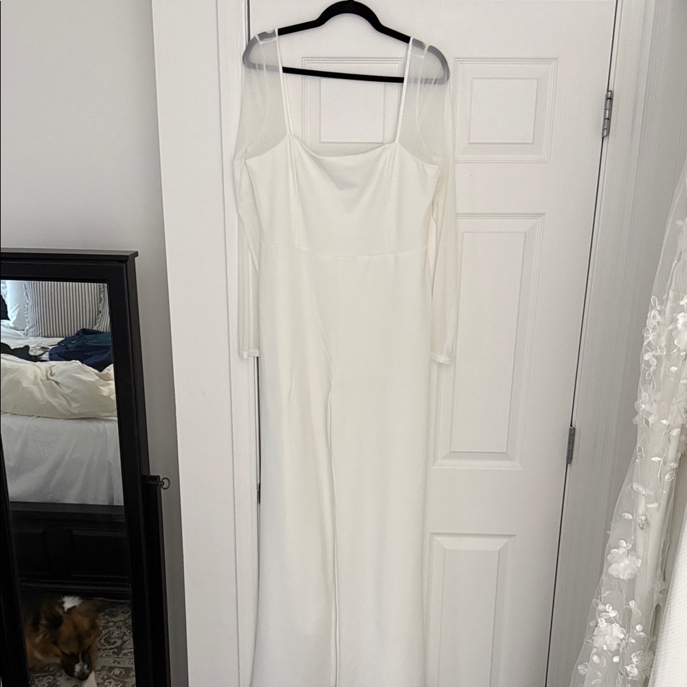 Lulu's Chic White Long Sleeve jumpsuit